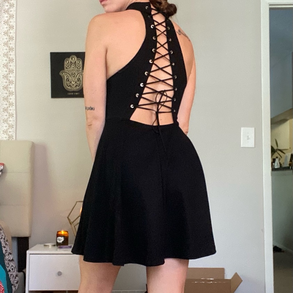 M black laced back dress